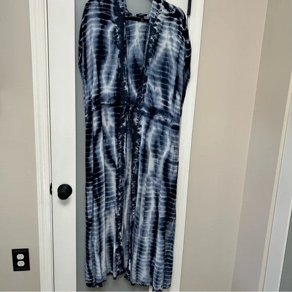 Torrid Blue Gauze Cover Up, 1X/2X Plus - Picture 13 of 15